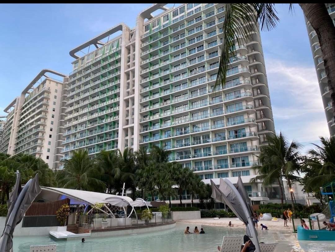 Home At Sm Bicutan Manila Kültér fotó